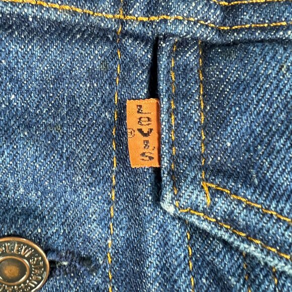 VTG 80s Levis Denim Vest Women Small Dark Blue Sleeveless Jean Jacket Orange Tab - Picture 3 of 10